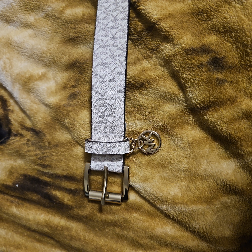 Michael kors belt